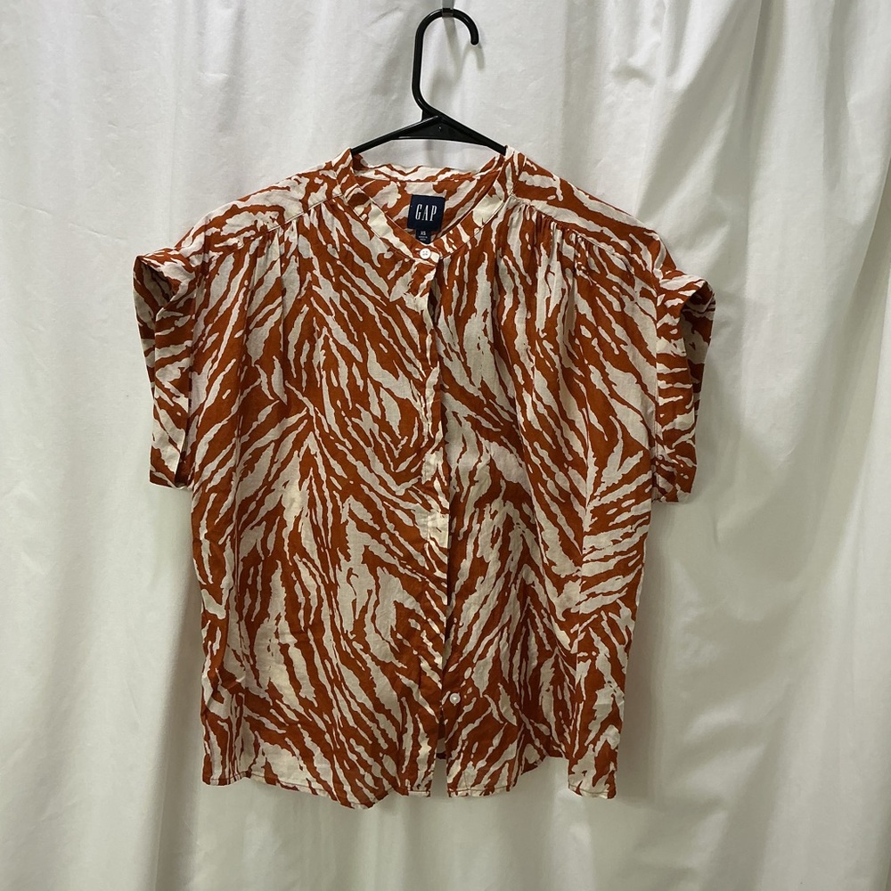 GAP Women's Rust and Cream Top